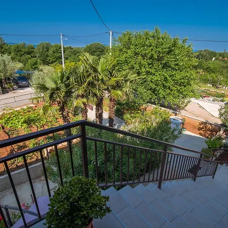 With Parking Space Bajcici, Krk - 13639 Appartamento