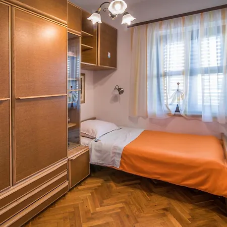 With Parking Space Bajcici, Krk - 13639 Appartamento